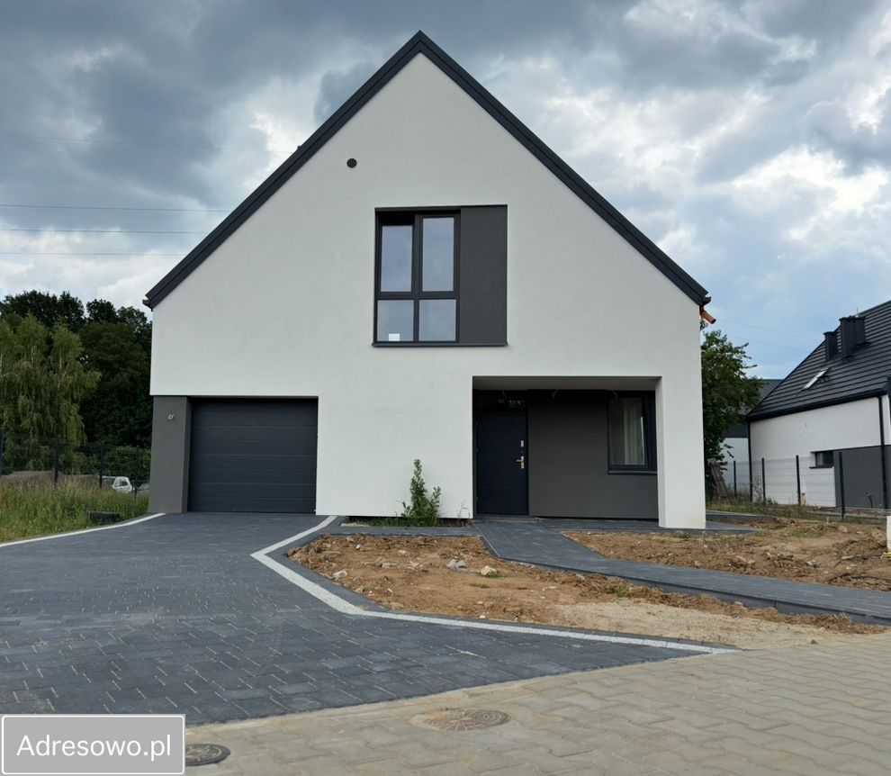 dom wolnostojący, 5 pokoi Skrzeszew, ul. Rozwojowa