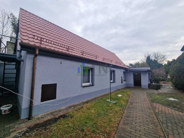 dom wolnostojący, 2 pokoje Wrocław Psie Pole. Zdjęcie 1