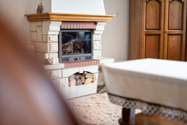 dom wolnostojący, 6 pokoi Strażów. Zdjęcie 5