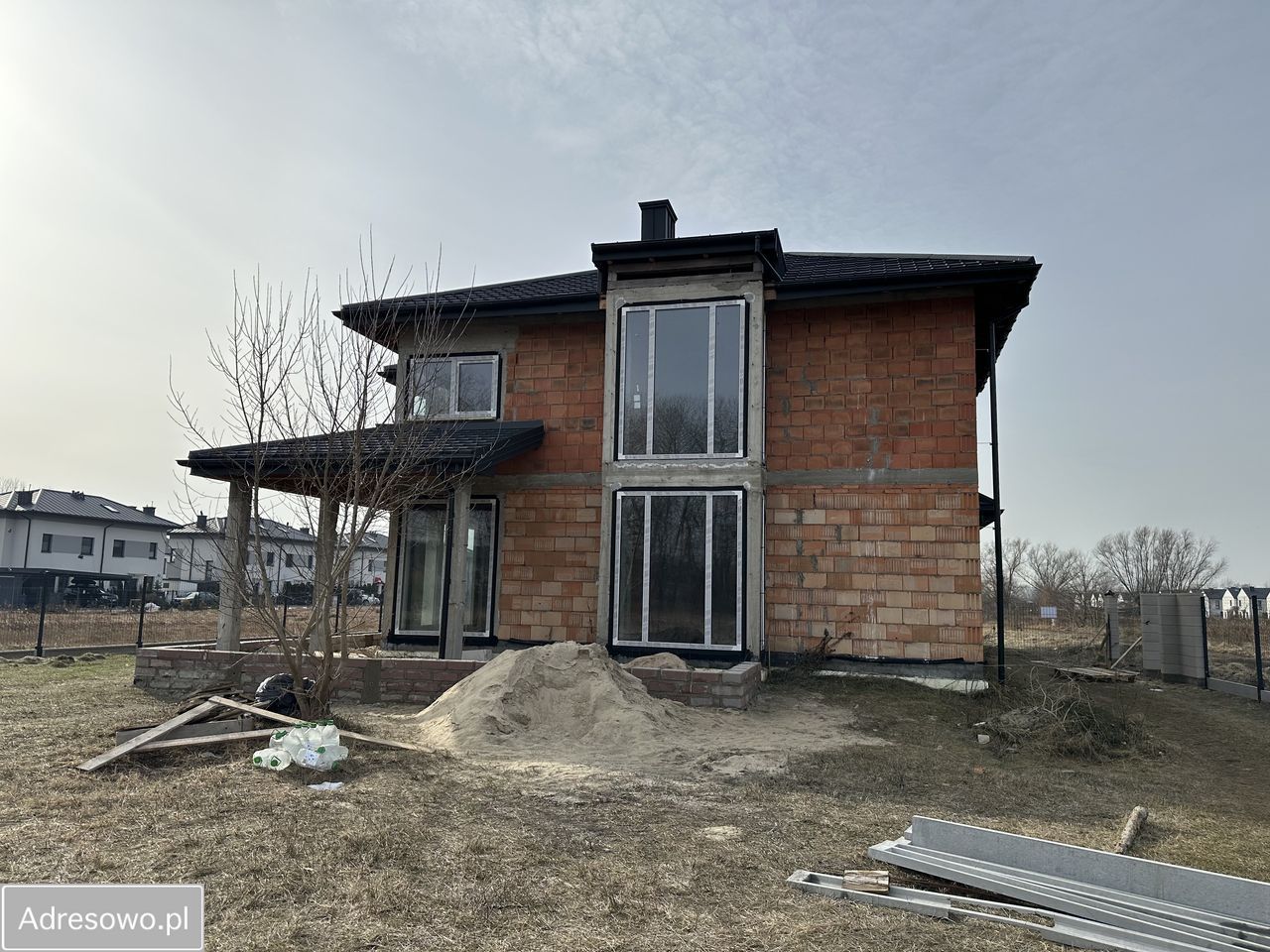 bliźniak, 5 pokoi Łomianki. Zdjęcie 6