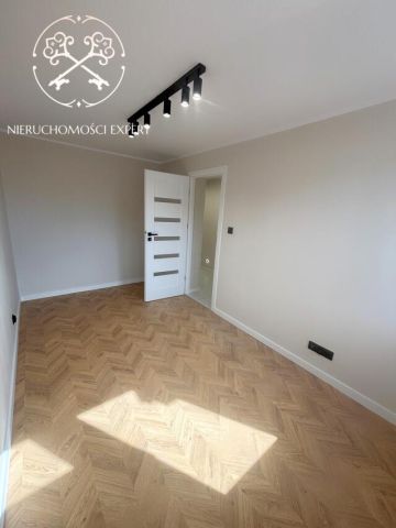 Mieszkanie 3-pokojowe Ostrowiec Świętokrzyski, ul. Ludwika Waryńskiego. Zdjęcie 9