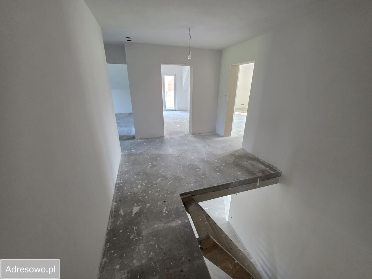 dom wolnostojący, 5 pokoi Pogórska Wola. Zdjęcie 4