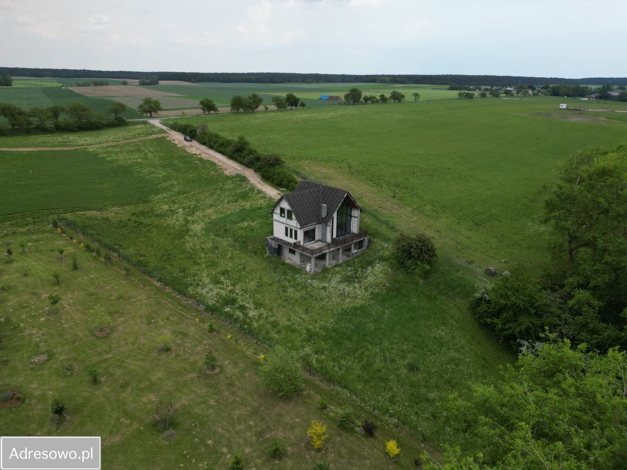 dom wolnostojący, 9 pokoi Łysinin. Zdjęcie 15