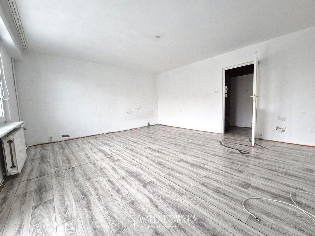 Mieszkanie 3-pokojowe Słupsk, ul. gen. Tadeusza Bora-Komorowskiego. Zdjęcie 2