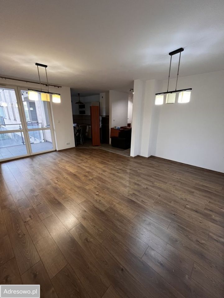 Mieszkanie 3-pokojowe Warszawa Praga-Północ, ul. Kamienna