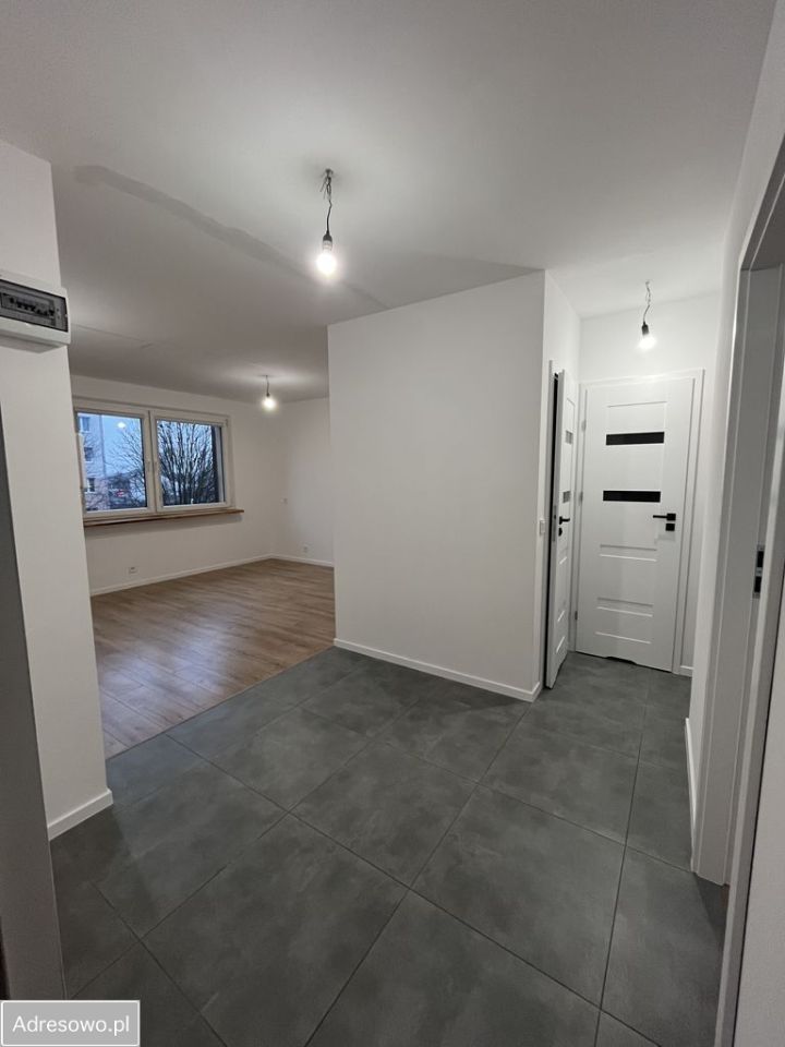 Mieszkanie 3-pokojowe Tomaszów Mazowiecki, ul. Dzieci Polskich. Zdjęcie 6