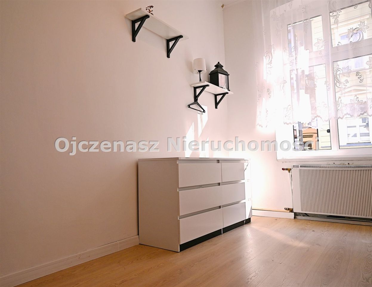 Mieszkanie 3-pokojowe Bydgoszcz Śródmieście. Zdjęcie 2