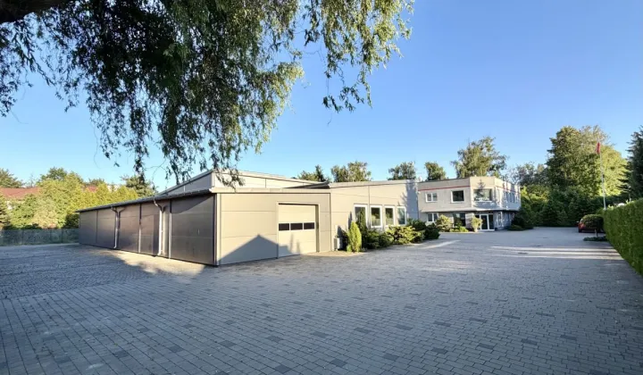 Lokal Piastów, ul. Dworcowa