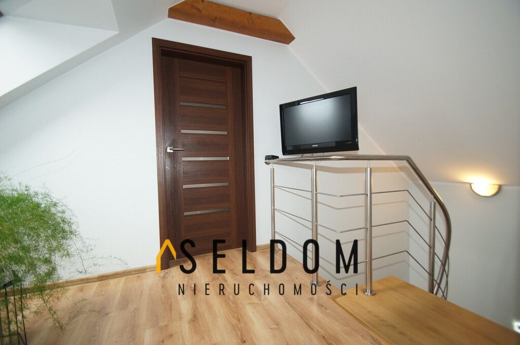 dom wolnostojący, 5 pokoi Mysłakowice. Zdjęcie 13