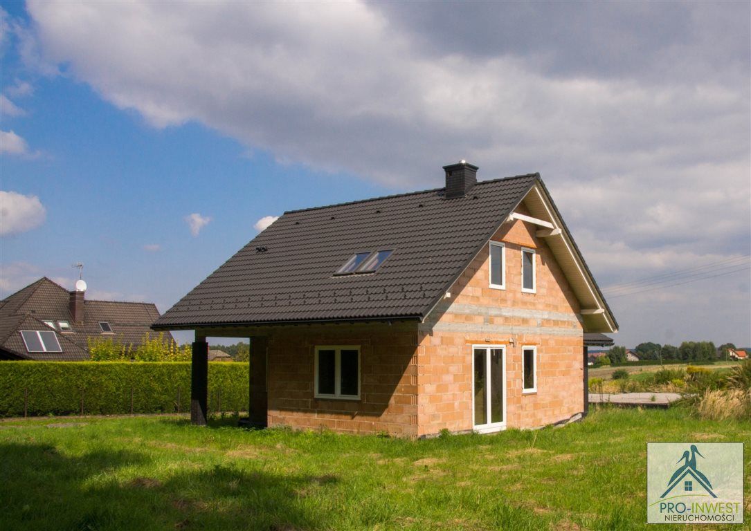 dom wolnostojący, 5 pokoi Pisarzowice, ul. Spacerowa