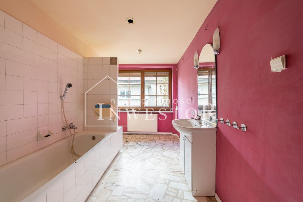 dom wolnostojący, 8 pokoi Nysa, ul. Bohaterów Warszawy. Zdjęcie 11