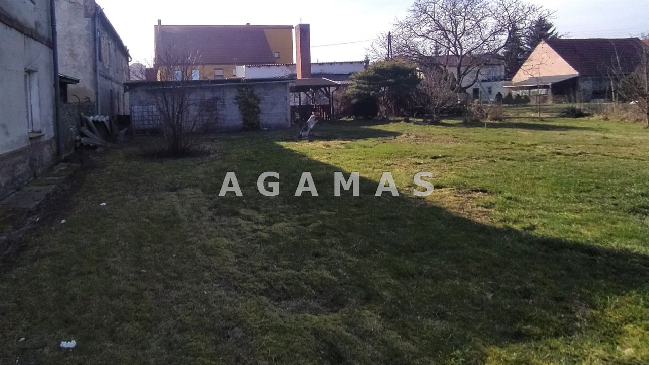 dom wolnostojący, 12 pokoi Kondratowice. Zdjęcie 8