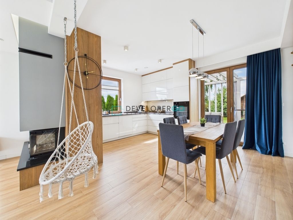 dom wolnostojący, 5 pokoi Zwierki. Zdjęcie 7