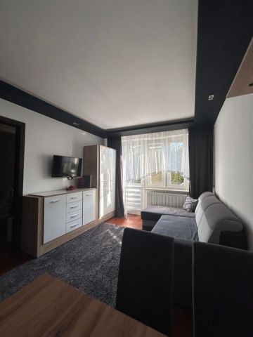 Mieszkanie 3-pokojowe Sędziszów Małopolski, ul. Osiedle Młodych. Zdjęcie 1