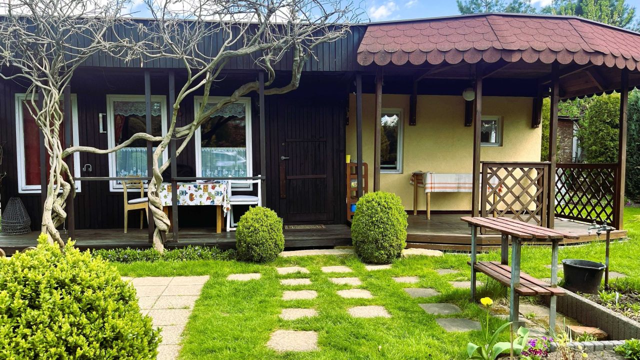 Działka rod Złotniki. Zdjęcie 1