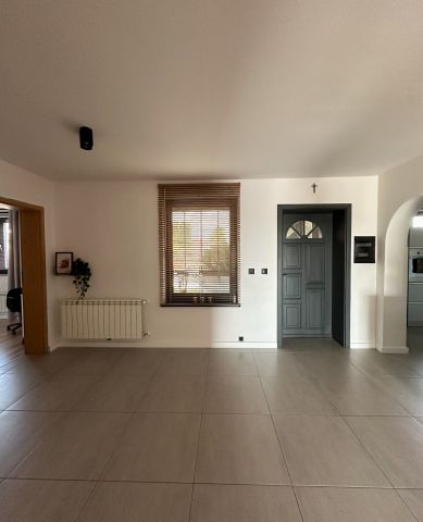 dom wolnostojący, 6 pokoi Kalisz Majków, ul. gen. Ryszarda Kuklińskiego. Zdjęcie 31