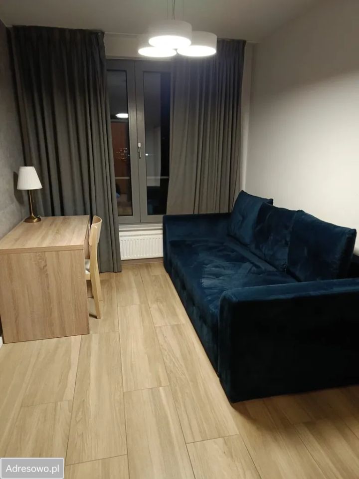 Mieszkanie 3-pokojowe Gdynia Śródmieście, ul. Obrońców Wybrzeża. Zdjęcie 4