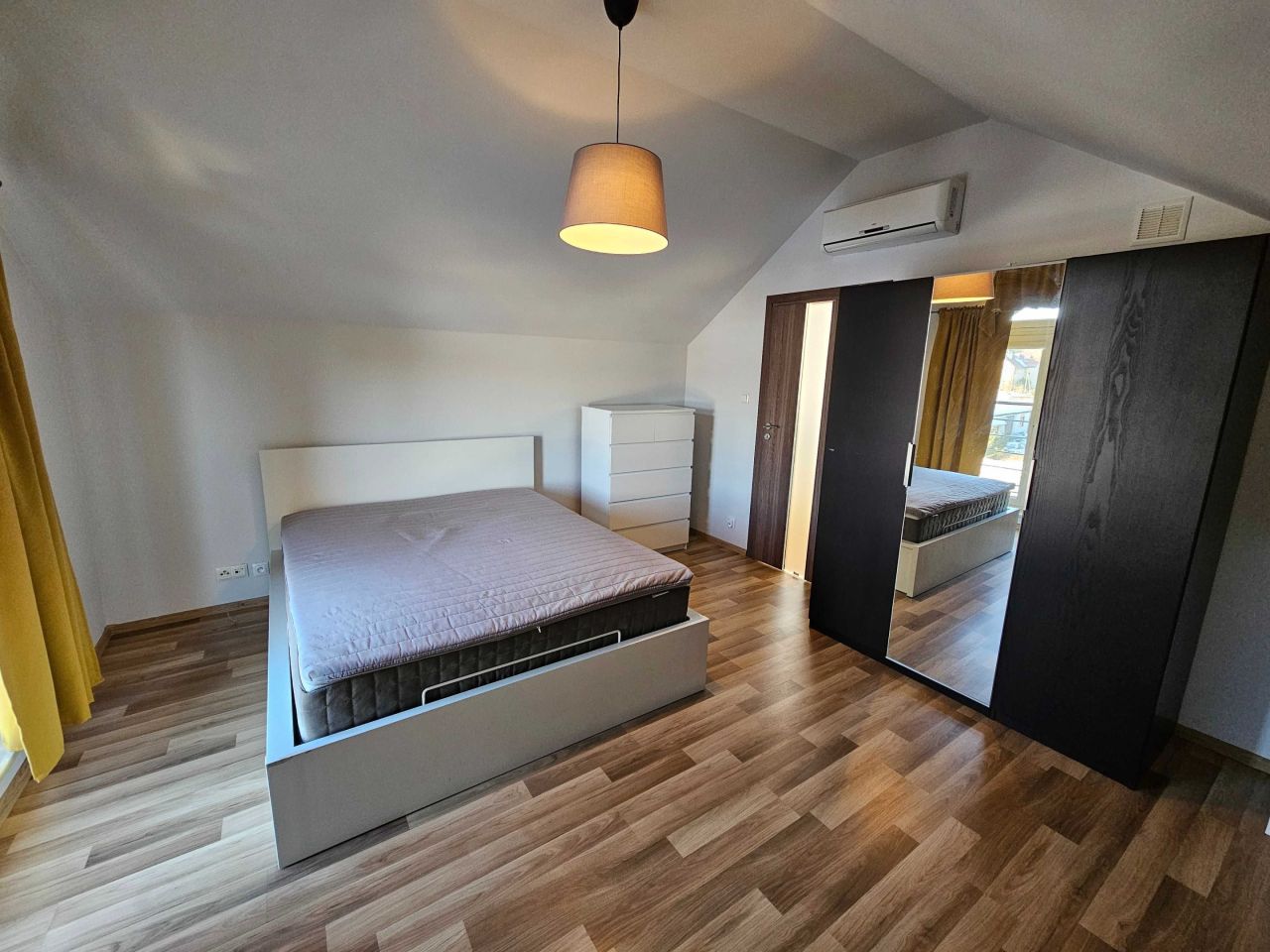 Mieszkanie 2-pokojowe Samsonów. Zdjęcie 3