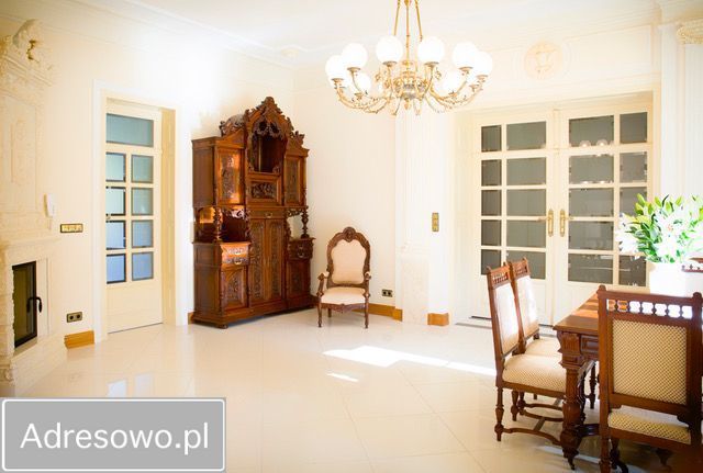 dworek Zborów. Zdjęcie 12