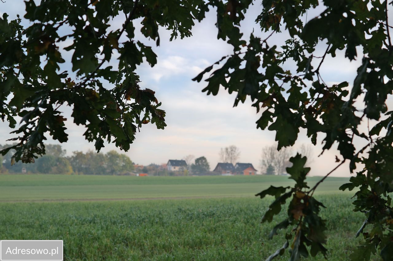 Działka budowlana Górki