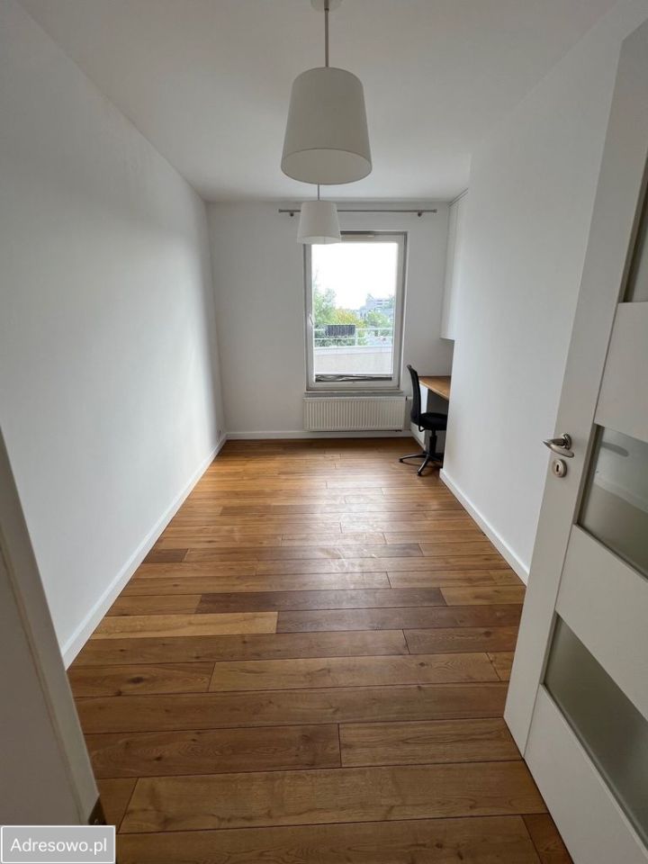 Mieszkanie 3-pokojowe Kraków Bronowice, ul. Józefa Chełmońskiego. Zdjęcie 3