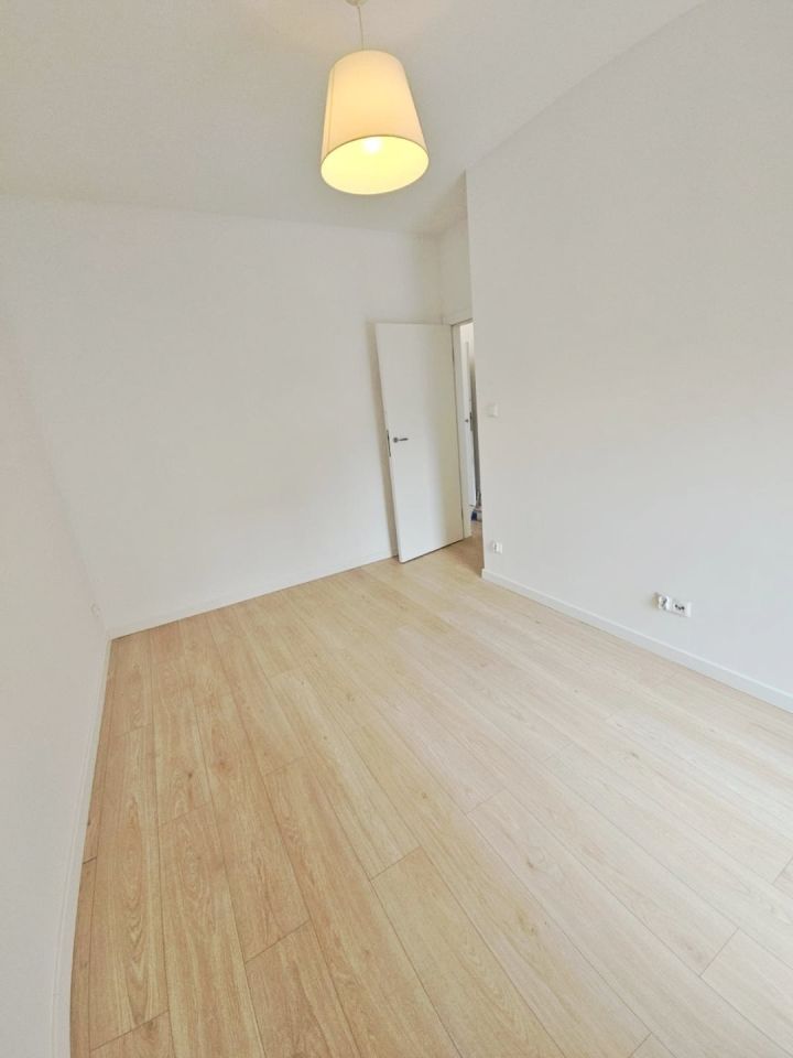 Mieszkanie 3-pokojowe Jelenia Góra Centrum, ul. Spółdzielcza. Zdjęcie 8