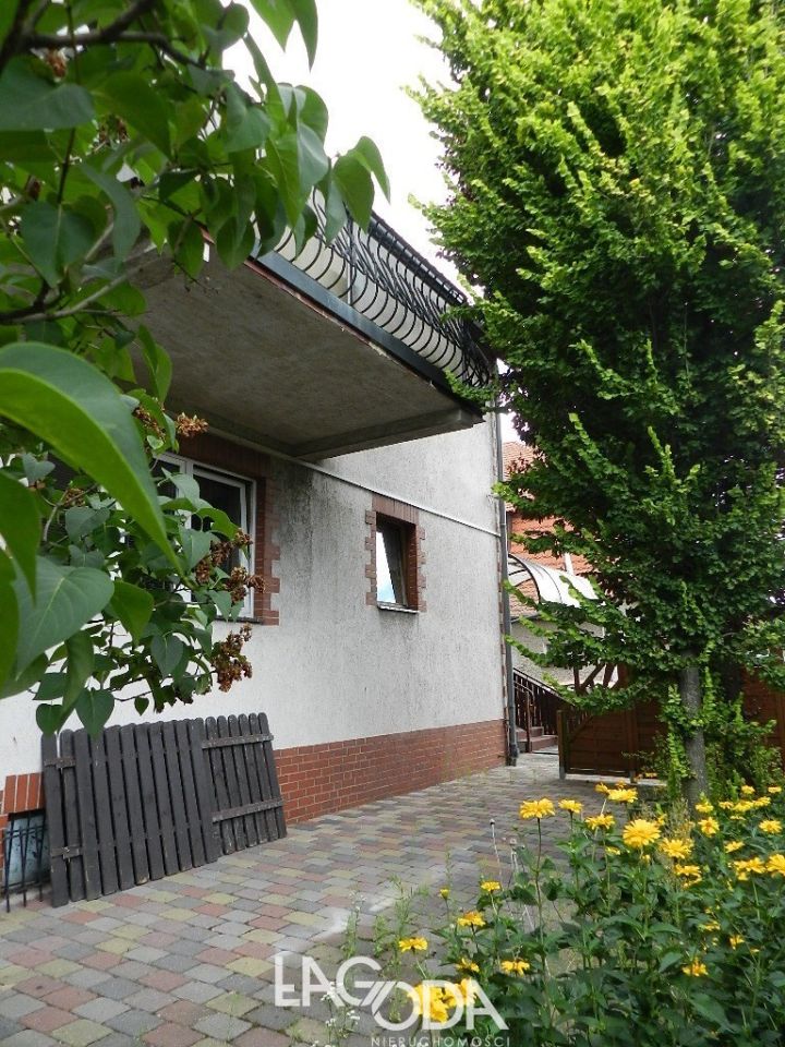 dom wolnostojący, 7 pokoi Międzyrzecz, ul. Poznańska. Zdjęcie 9