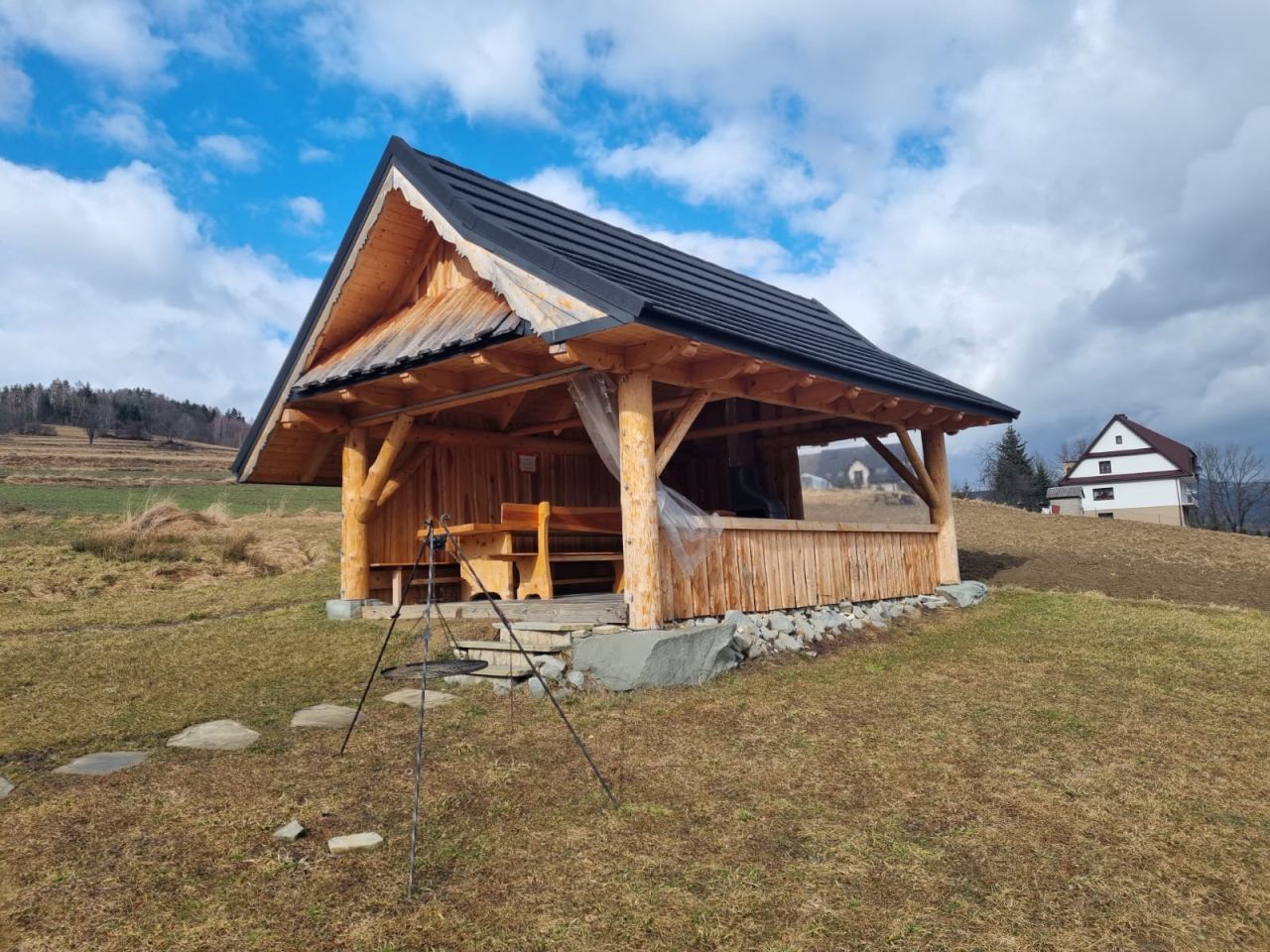 dom wolnostojący, 2 pokoje Tokarnia Gębkowa. Zdjęcie 10