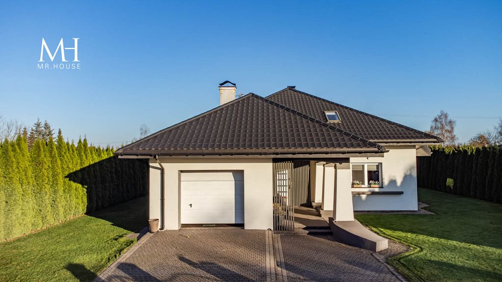 dom wolnostojący, 5 pokoi Pabianice. Zdjęcie 1