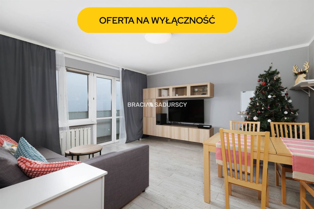 Mieszkanie 3-pokojowe Kraków Mistrzejowice, os. Piastów. Zdjęcie 1