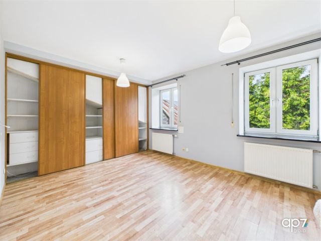 Mieszkanie 4-pokojowe Kraków Dębniki. Zdjęcie 1