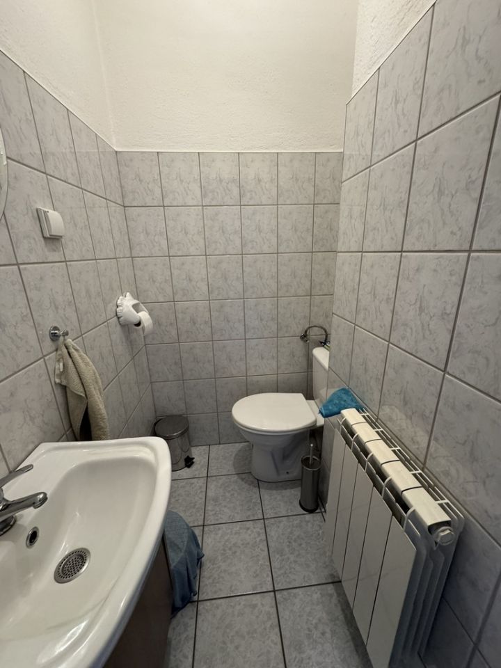 dom szeregowy, 3 pokoje Kłodzko, ul. Wolności. Zdjęcie 7