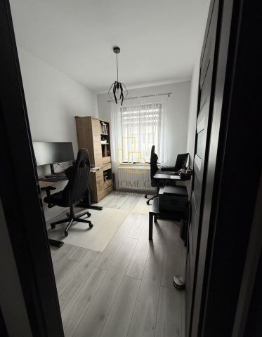 dom szeregowy, 4 pokoje Wrocław Ołtaszyn. Zdjęcie 15