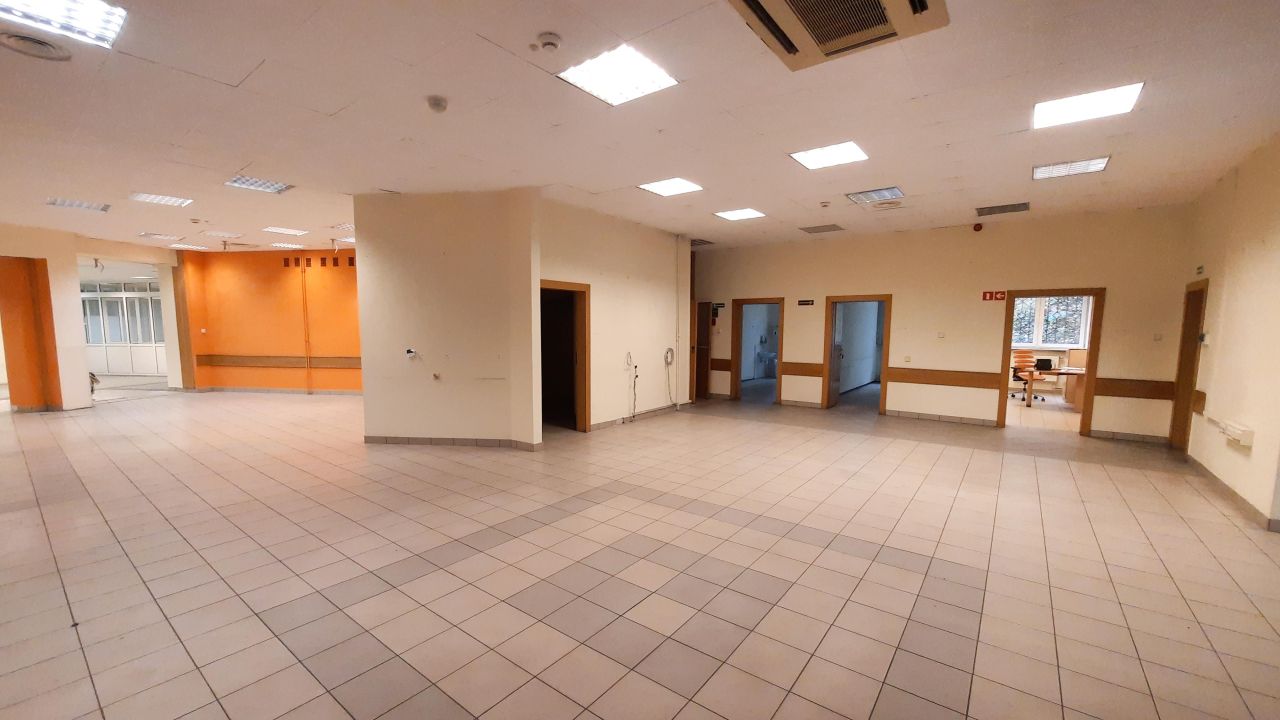 Lokal Rybnik Śródmieście, ul. Henryka Wieniawskiego. Zdjęcie 9
