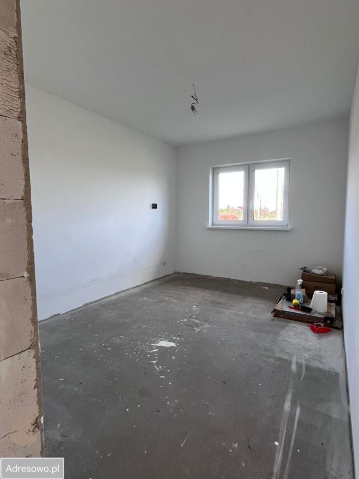 dom wolnostojący, 2 pokoje Bądki. Zdjęcie 6