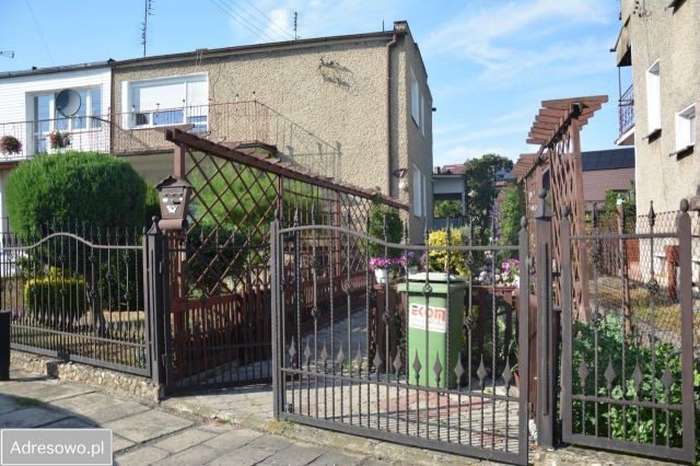 bliźniak, 4 pokoje Nysa, ul. Kozielska. Zdjęcie 1