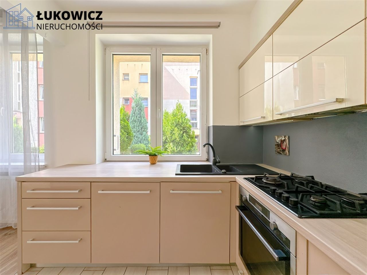 Mieszkanie 2-pokojowe Bielsko-Biała. Zdjęcie 3