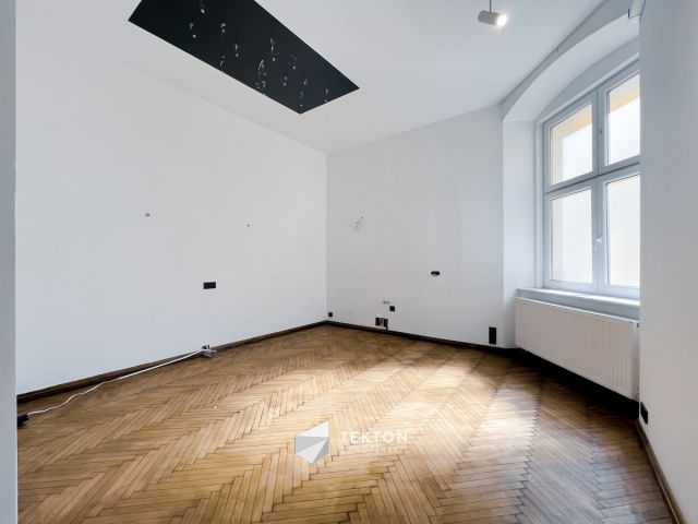 Mieszkanie 3-pokojowe Poznań Stare Miasto, ul. Franciszka Ratajczaka. Zdjęcie 2