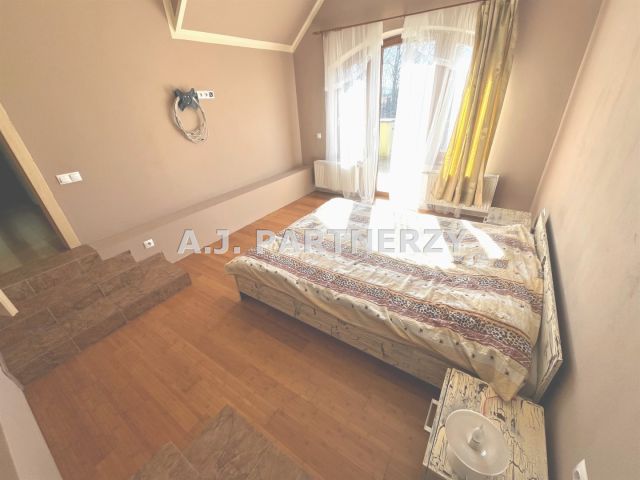 dom, 6 pokoi Siedlec. Zdjęcie 6