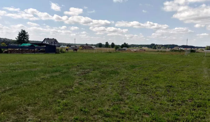 Działka budowlana Łomnica