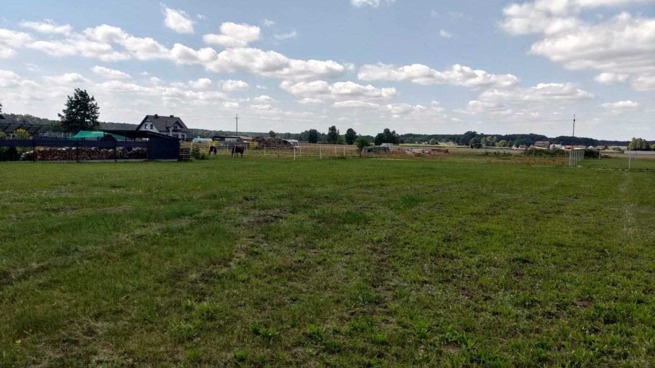 Działka budowlana Łomnica