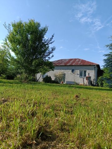 dom wolnostojący, 4 pokoje Borzęcin. Zdjęcie 1