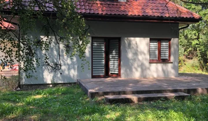 dom wolnostojący, 4 pokoje Kanie, ul. Narcyzowa