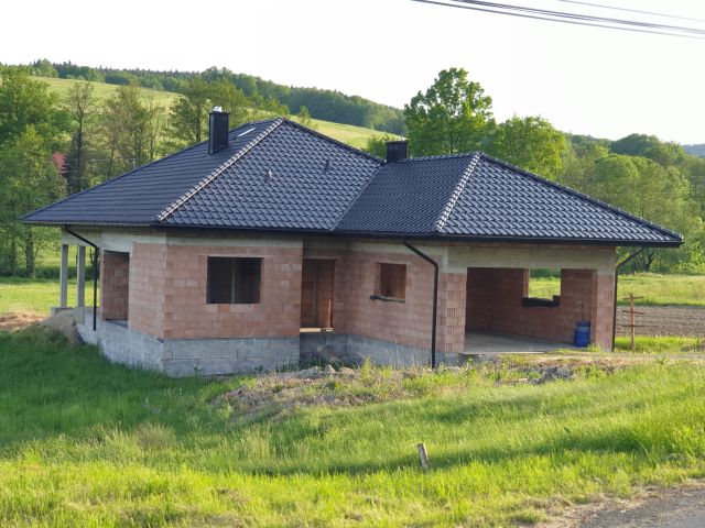 dom wolnostojący, 3 pokoje Iwkowa Nagórze. Zdjęcie 1