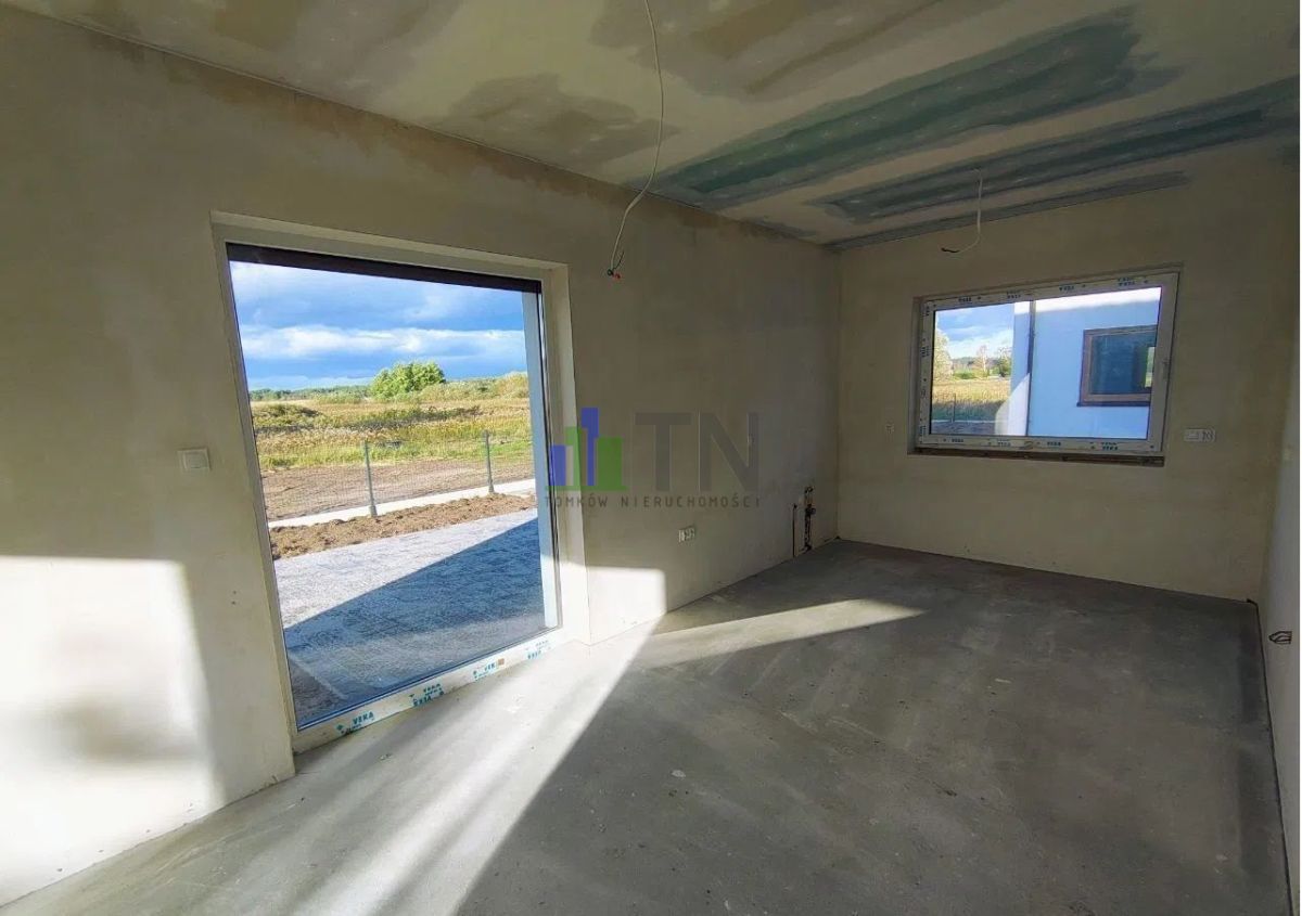 bliźniak, 4 pokoje Chrząstawa Wielka. Zdjęcie 6