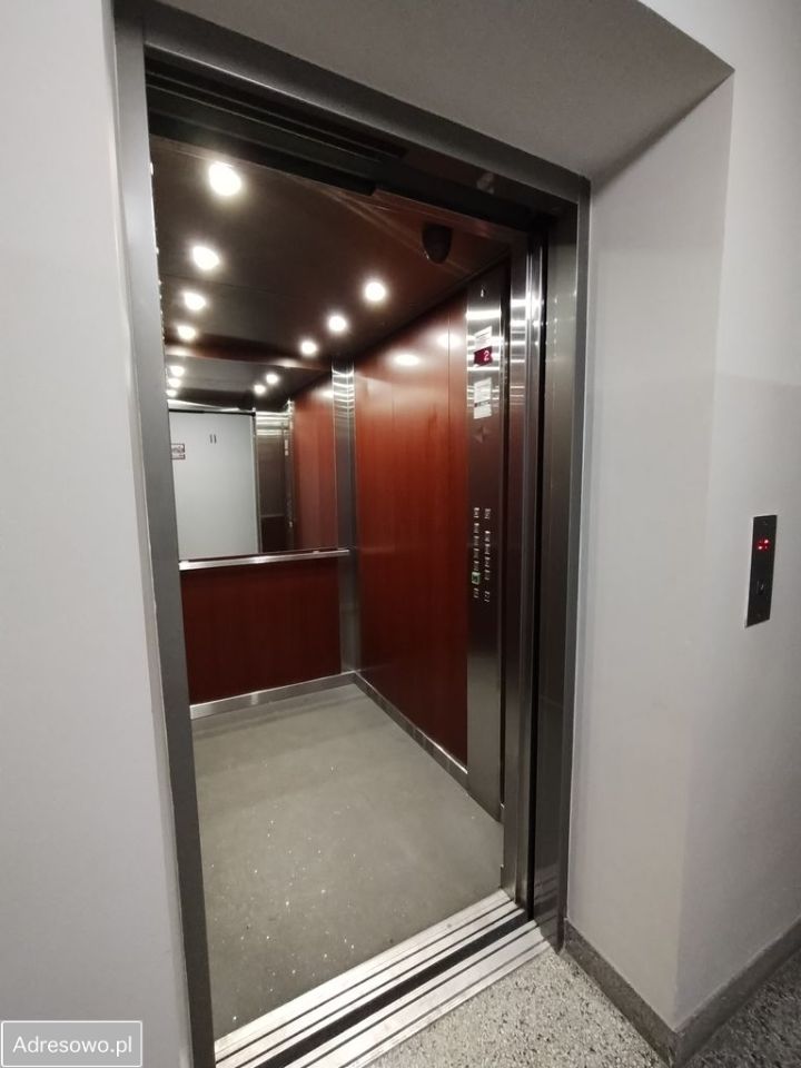 Mieszkanie 2-pokojowe Warszawa Mokotów, ul. Czerniakowska. Zdjęcie 2