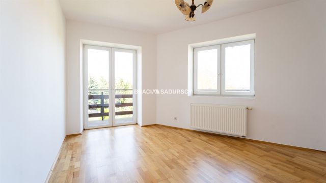 bliźniak, 6 pokoi Kokotów. Zdjęcie 20