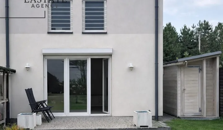 dom szeregowy, 6 pokoi Kobyłka, ul. Wesoła