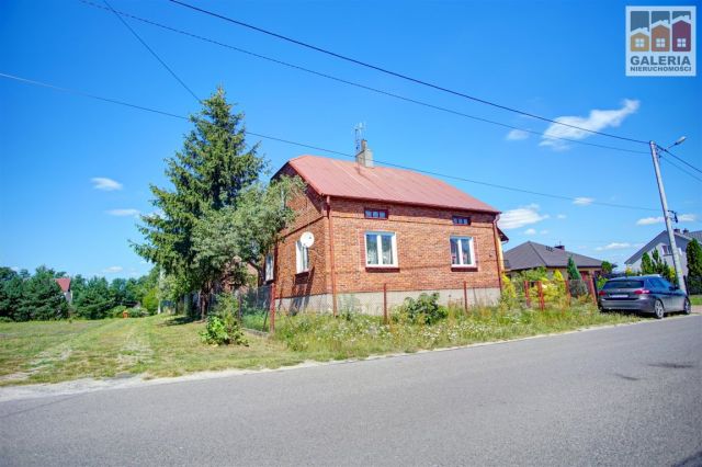 dom wolnostojący, 2 pokoje Giedlarowa. Zdjęcie 1