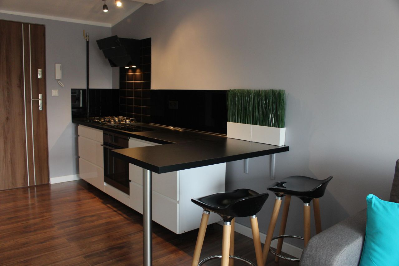 Mieszkanie 2-pokojowe Chorzów Centrum, ul. 3 Maja. Zdjęcie 8